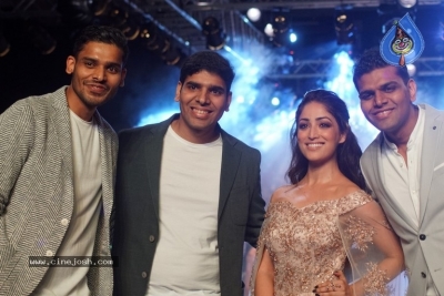 Kaira and Yami at Bombay Times Fashion Week - 28 of 30