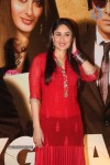 Kareena Honours Bollywood Bodyguards - 29 of 24