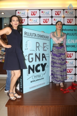 Kareena Kapoor Launches Pregnancy Notes Book - 12 of 15