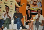 Kareena, Sharman n Madhavan at the Launch of '3 Idiots' script book - 26 of 69