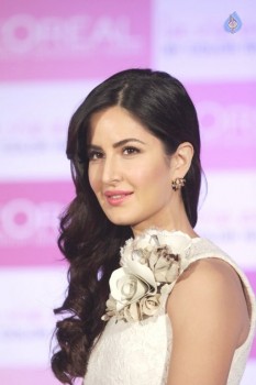 Katrina Kaif Launches La Vie En Rose Lipsticks - 15 of 21