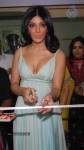 Koena Mitra launches Looks Cosmetic Clinic - 14 of 31