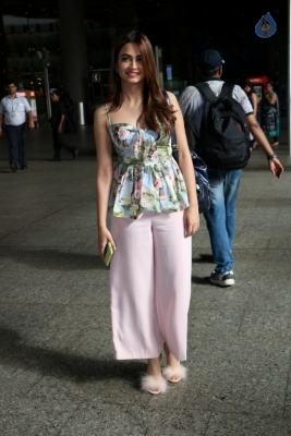 Kriti Kharbanda Spotted at Airport - 2 of 10