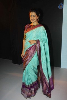 LFW 2015 Gaurang Show - 30 of 36