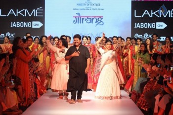 LFW 2015 Gaurang Show - 20 of 36