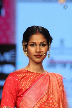 LFW 2015 Gaurang Show - 21 of 36