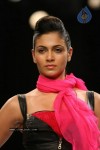 LFW Day 1 All Fashion Show Photos - 39 of 127