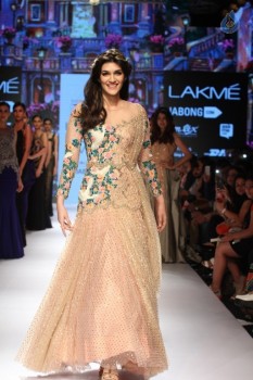 LFW Winter Festive 2015 Fashion Show 1 - 17 of 52