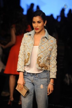 LFW Winter Festive 2015 Fashion Show 2 - 8 of 78