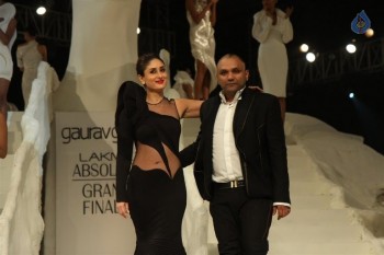 LFW Winter Festive 2015 Grand Finale - 29 of 42
