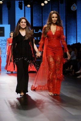 Malaika Arora at LFW Winter Festive 2017 - 4 of 21