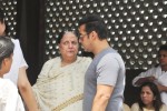 Mona Kapoor Funeral Ceremony - 29 of 68