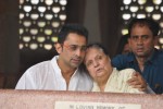 Mona Kapoor Funeral Ceremony - 50 of 68