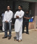 Mona Kapoor Funeral Ceremony - 53 of 68