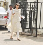 Mona Kapoor Funeral Ceremony - 60 of 68