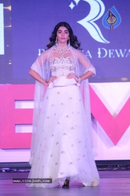 Pooja Hegde and Shamita Shetty at She Matters Fashion Show Photos - 25 of 55