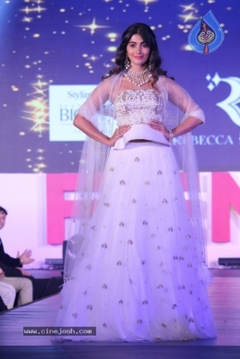 Pooja Hegde and Shamita Shetty at She Matters Fashion Show Photos - 39 of 55