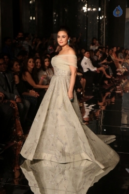 Preity Zinta Walks The Ramp At LFW 2017 - 3 of 15
