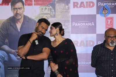 Raid Movie Trailer Launch Photos - 10 of 15