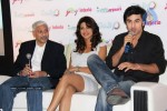 Ranbir and Priyanka Promoting Anjaana Anjaani Movie - 16 of 31