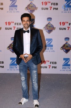 Red Carpet Of Zee Rishtey Awards - 26 of 63