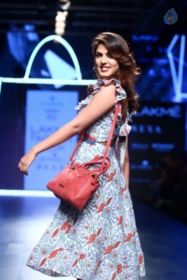 Ria Chakravarthi Walks The Ramp at LFW 2017 - 14 of 17