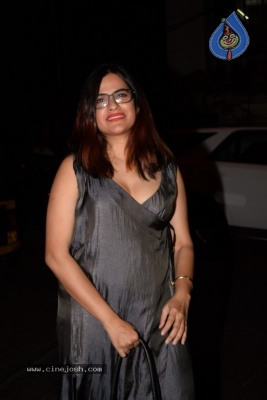 Richa Chadda Snapped Post Her Dinner At The Korner House - 17 of 19