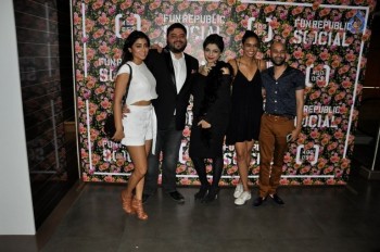 Riyaaz Amlani Fun Republic Social Launch - 17 of 21