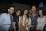 Sachin and Yuvraj at Celebrity Lockers Bash - 28 of 72