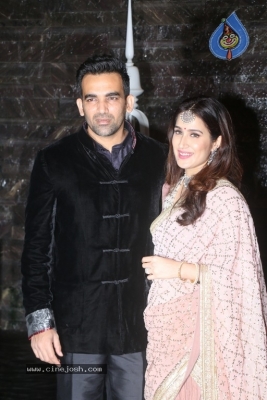 Zaheer Khan and Sagarika Ghatge Wedding Party - 1 of 24