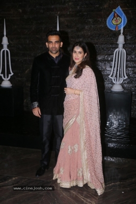 Zaheer Khan and Sagarika Ghatge Wedding Party - 8 of 24