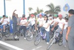 Salman Khan, Neetu Chandra at Mumbai Cyclothon - 13 of 34