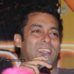 Salman Khan,Zarine Khan At Prasad's Multiplex In Hyderabad - 8 of 44