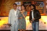 Salman, Lara Dutta, Ritesh at IIFA 2010 Press Meet - 24 of 40