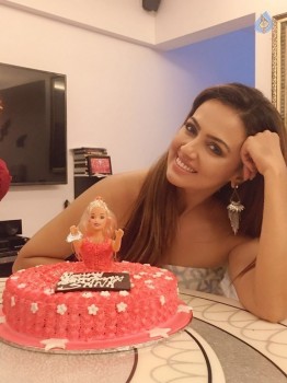 Sana Khan Birthday Celebrations - 6 of 11