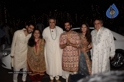 Sandeep Khosla Niece Wedding Reception - 17 of 21