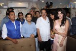 Sara Loren Inaugurates Dazzle Rest O Lounge - 25 of 61