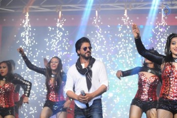 Shah Rukh Khan 50th Birthday Celebrations - 38 of 39