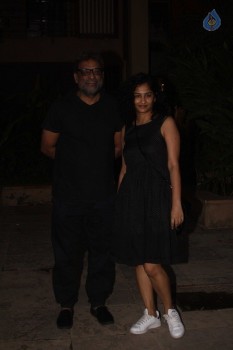 Shahid Kapoor Birthday Celebrations Photos - 33 of 49
