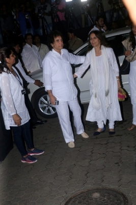 Shashi Kapoor Condolence Meeting Photos - 8 of 15