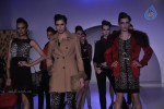 Shazahn Padamsee Walks the Ramp at Autumn Collection Event - 29 of 58