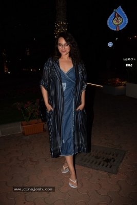 Sonakshi Sinha Spotted At Yauatcha Photos - 2 of 7