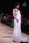 Sonal Chauhan, Zarine Khan at IIJW Event - 5 of 43