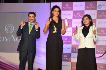 Sonali Bendre Launches Oriflame New Products - 11 of 21