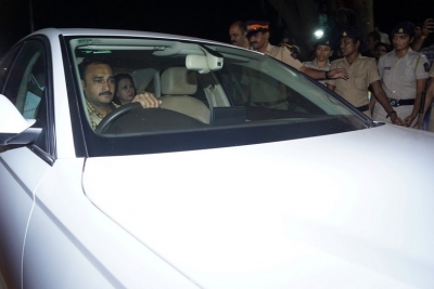 Sridevi Death - Celebs Visit Sridevi House - 2 of 20