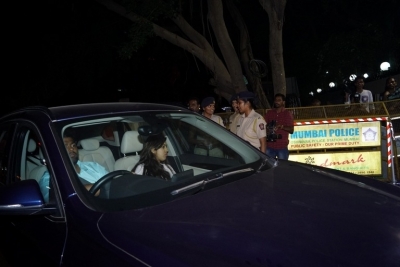 Sridevi Death - Celebs Visit Sridevi House - 4 of 20