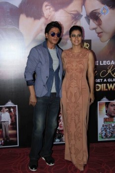 SRK and Kajol at Sneak Preview of Film Dilwale - 15 of 40