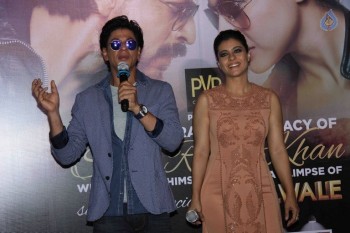 SRK and Kajol at Sneak Preview of Film Dilwale - 20 of 40