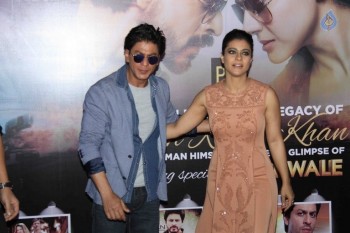 SRK and Kajol at Sneak Preview of Film Dilwale - 34 of 40