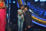 SRK n Deepika at Indian Idol Junior Event - 5 of 59